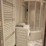 Vintage Apartment *